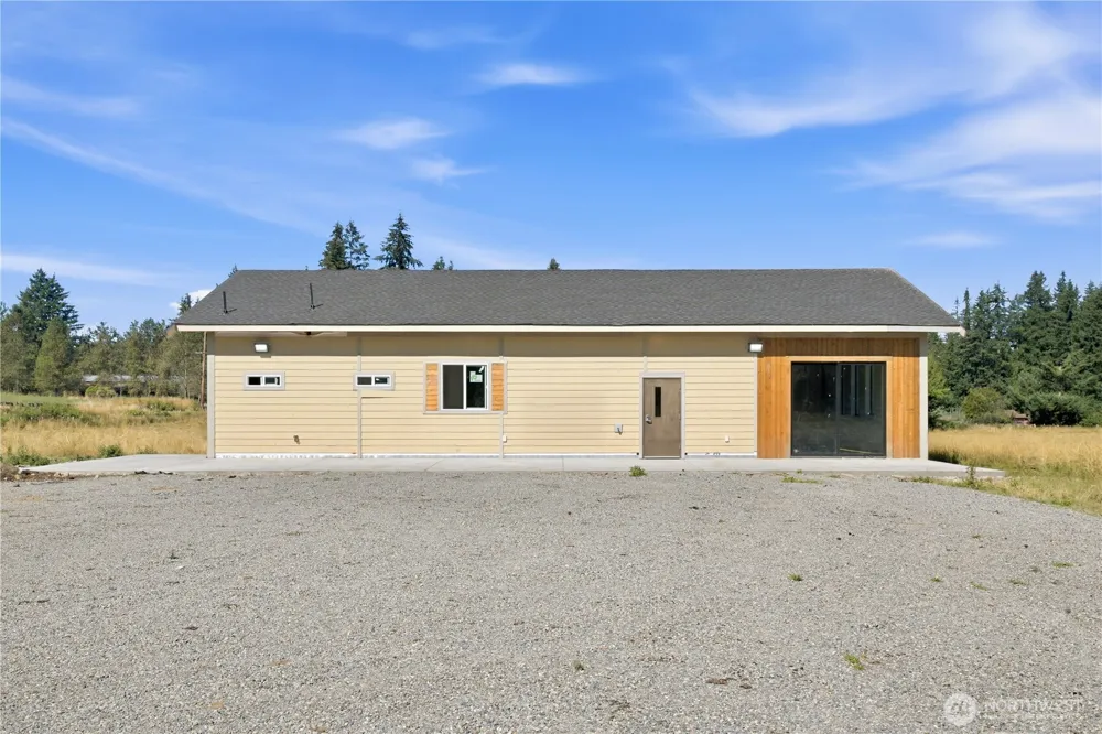 23028 SE 400th St Enumclaw, WA 98022