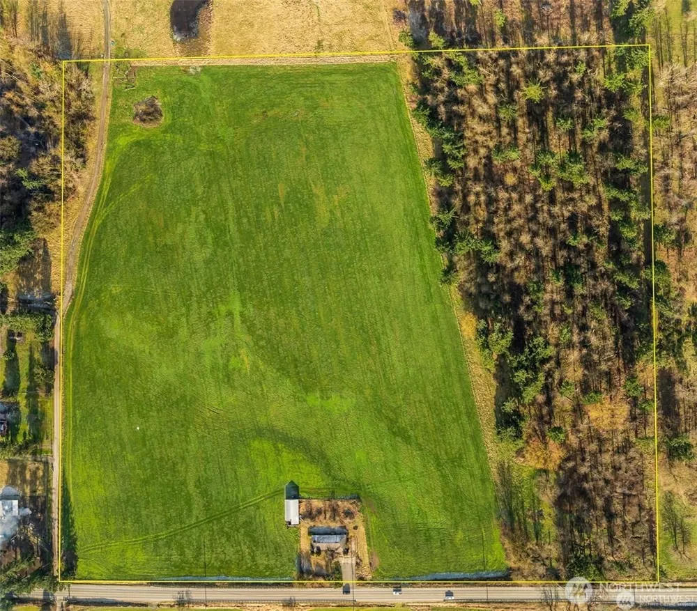 23028 SE 400th St Enumclaw, WA 98022