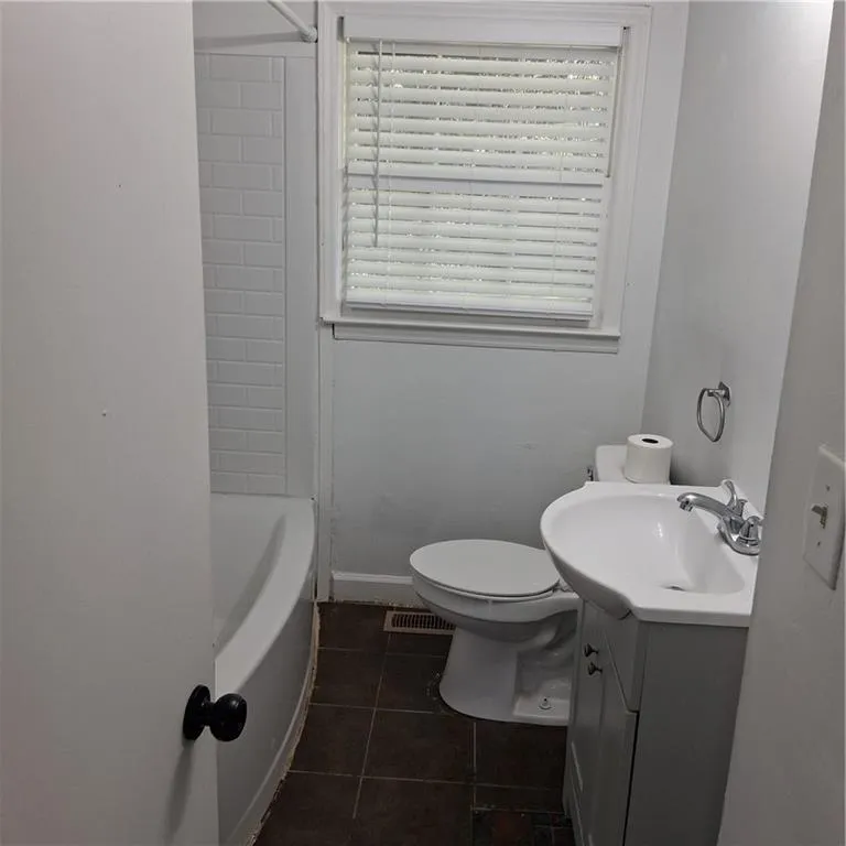 3435 Hillcrest Road Macon, GA 31204