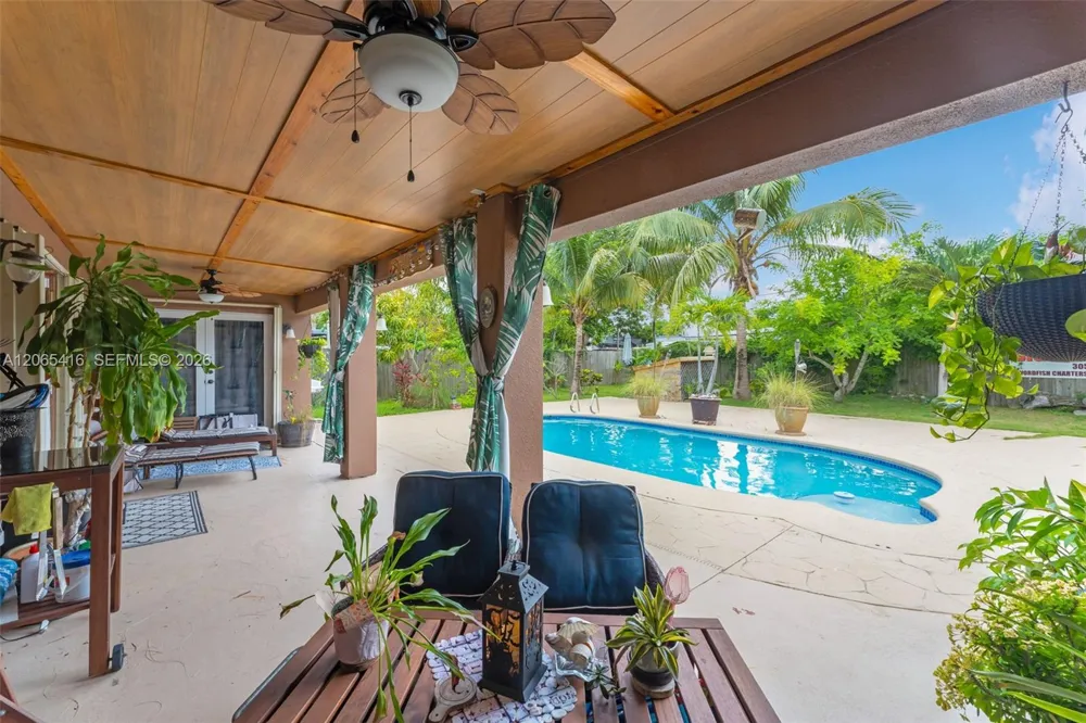 20301 SW 105th Ave Cutler Bay, FL 33189