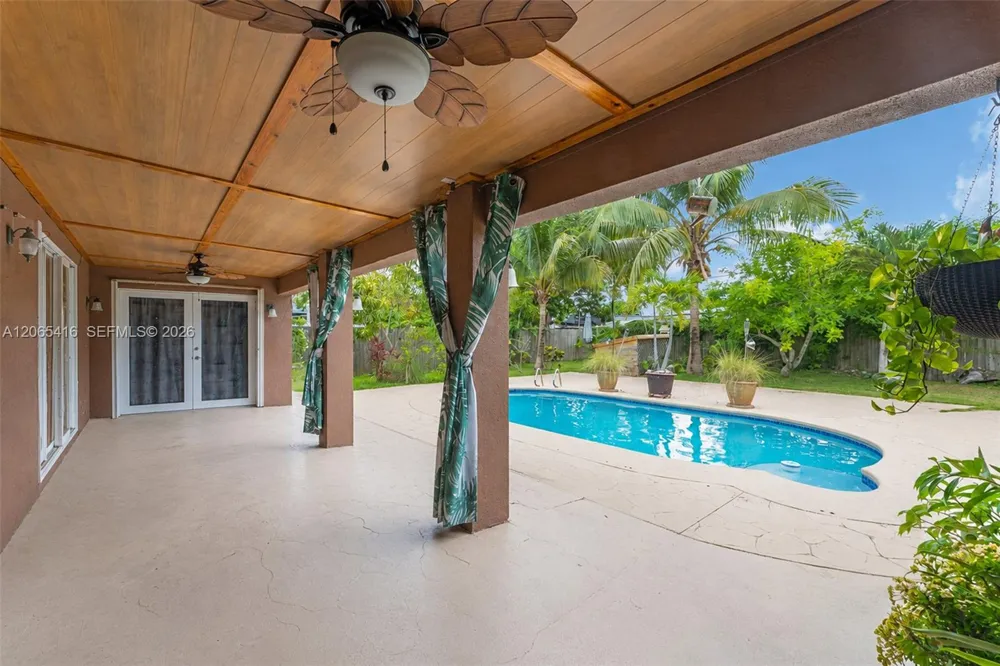 20301 SW 105th Ave Cutler Bay, FL 33189