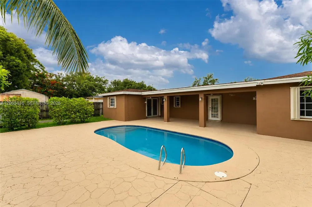 20301 SW 105th Ave Cutler Bay, FL 33189