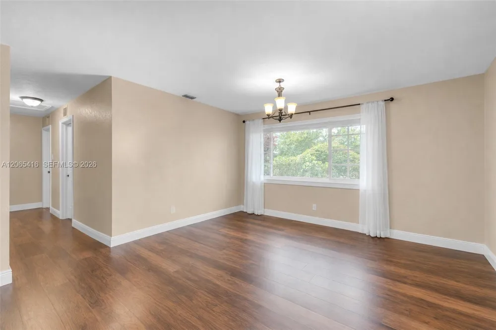 20301 SW 105th Ave Cutler Bay, FL 33189