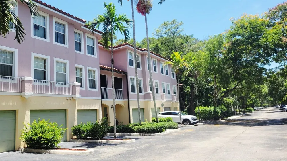 6920 W Sample Road Coral Springs, FL 33067