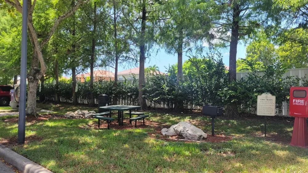 6920 W Sample Road Coral Springs, FL 33067
