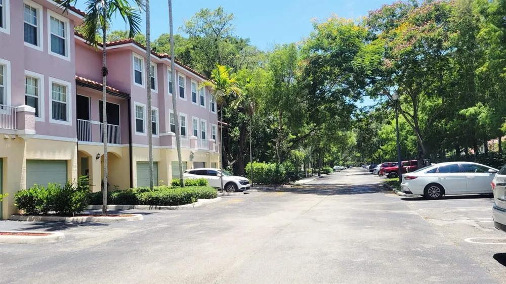 6920 W Sample Road Coral Springs, FL 33067