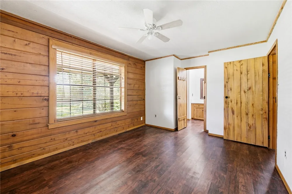 577 Watson Road Normangee, TX 77871