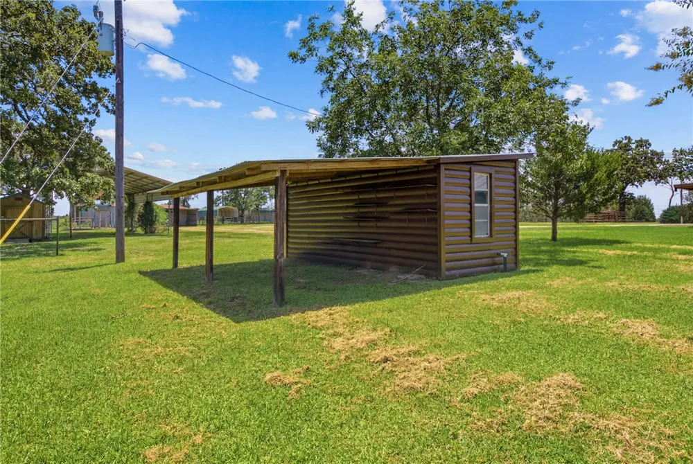 577 Watson Road Normangee, TX 77871