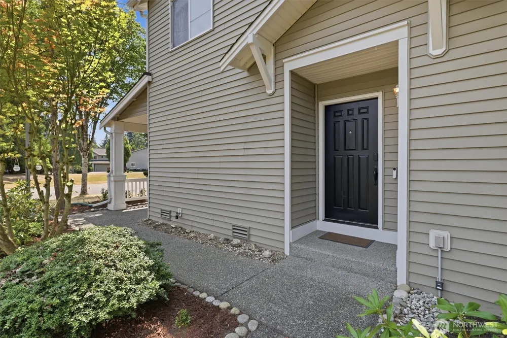 17427 92nd Avenue NE Bothell, WA 98011