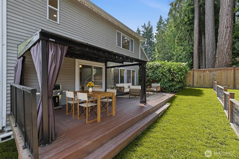 17427 92nd Avenue NE Bothell, WA 98011