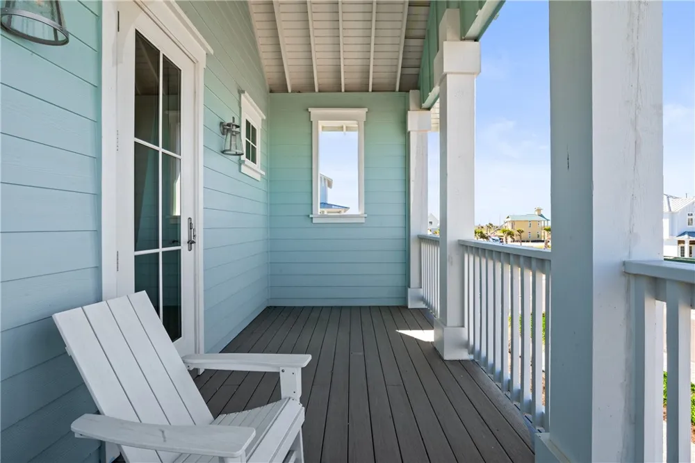 724 Sunset Avenue Port Aransas, TX 78373