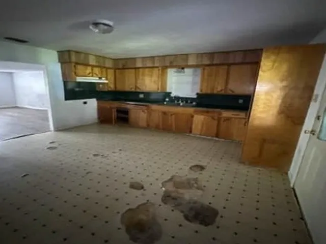 212 Fifth Street Odem, TX 78370