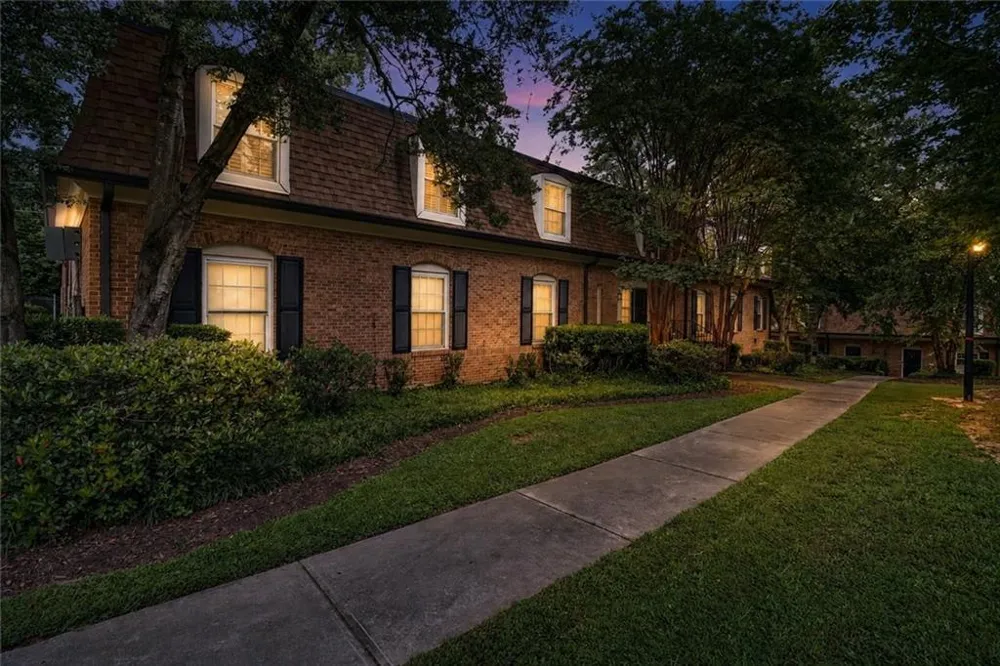 1261 Lavista Road NE #F-2 Atlanta, GA 30324