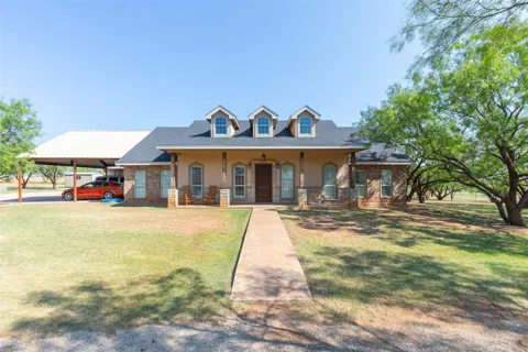 7702 Spinks Road