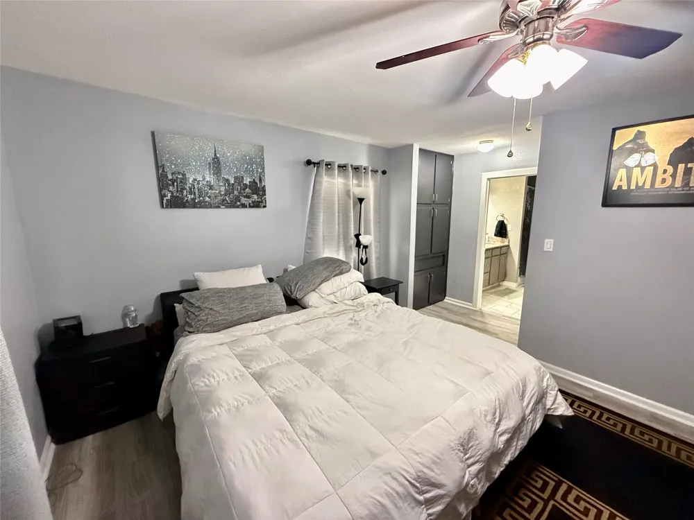 7508 S College Circle North Richland Hills, TX 76180