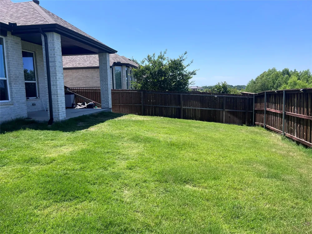 2452 Brightling Bend Forney, TX 75126