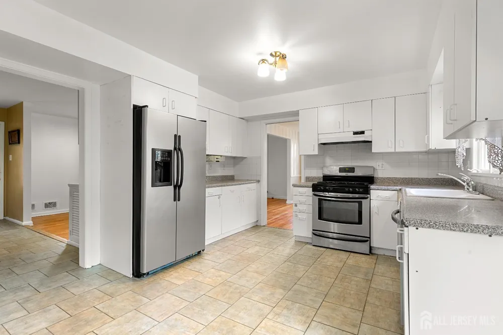 29 Devonshire Terrace West Orange, NJ 07052