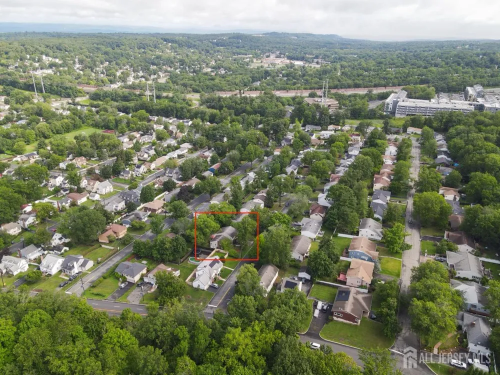 29 Devonshire Terrace West Orange, NJ 07052
