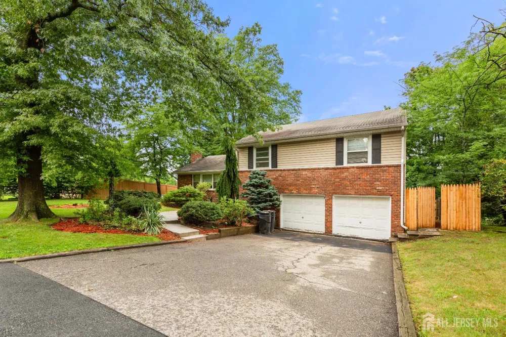 29 Devonshire Terrace West Orange, NJ 07052