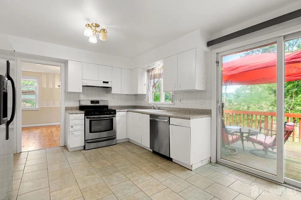 29 Devonshire Terrace West Orange, NJ 07052