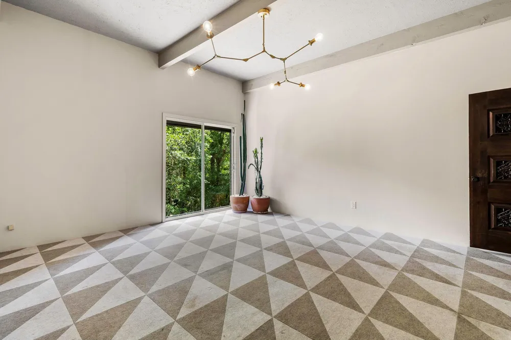827 Magnolia St Livingston, TX 77351