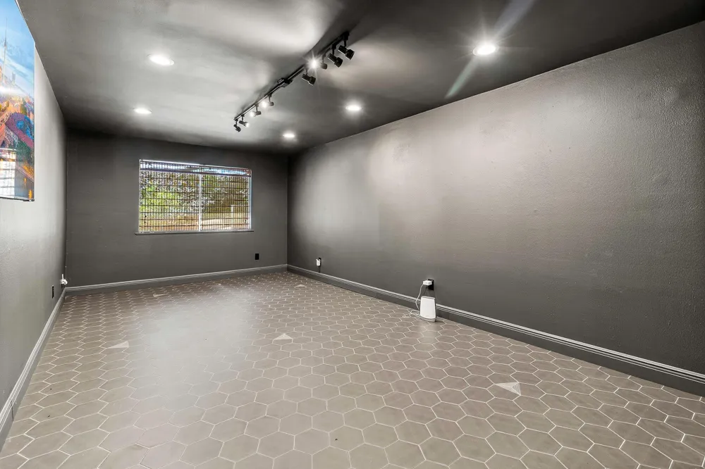 827 Magnolia St Livingston, TX 77351