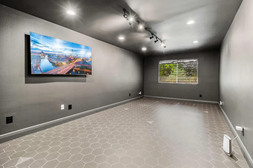 827 Magnolia St Livingston, TX 77351