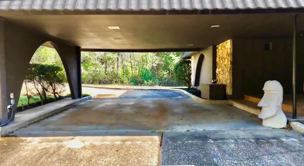 827 Magnolia St Livingston, TX 77351