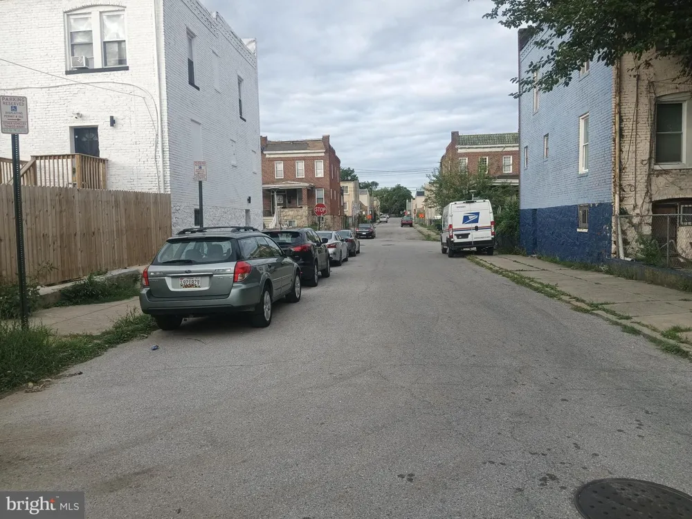 3000 SPAULDING AVENUE Baltimore, MD 21215