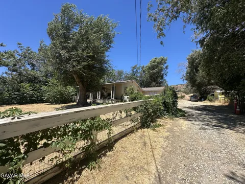 8805 Elizabeth Lake Road