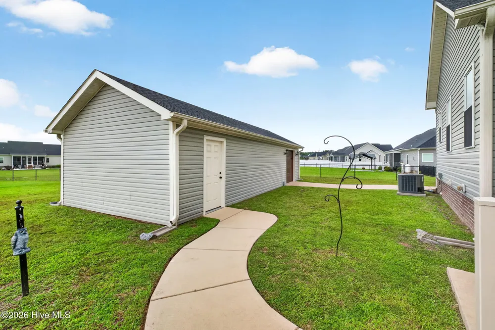 156 Clipper Lane Smithfield, NC 27577