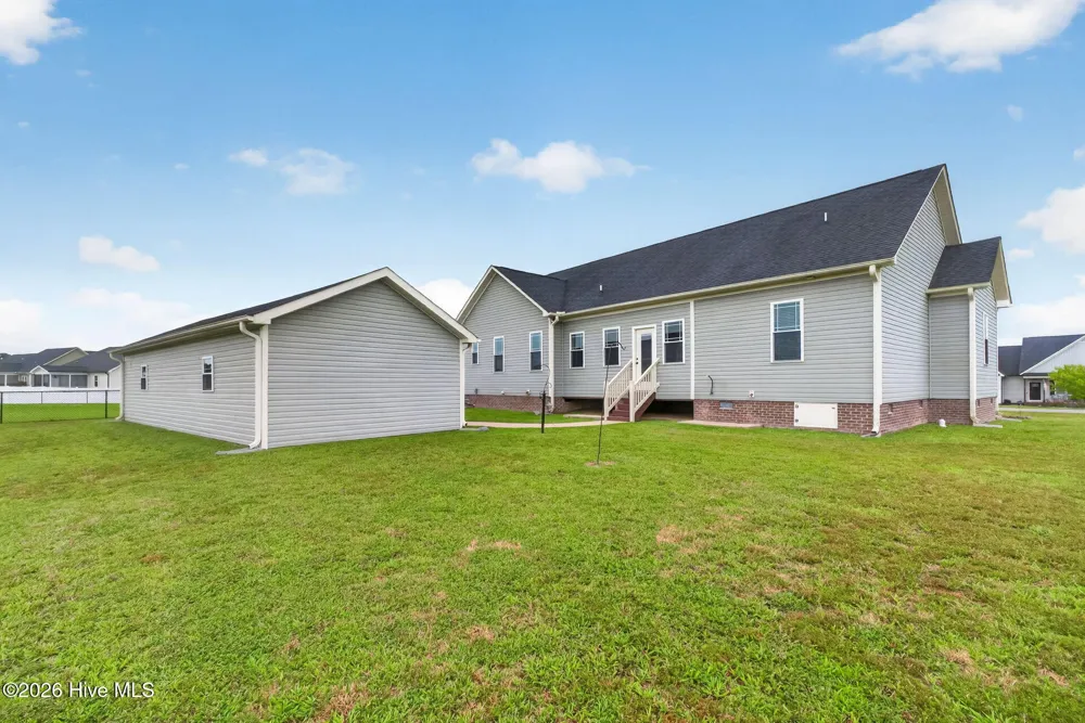 156 Clipper Lane Smithfield, NC 27577