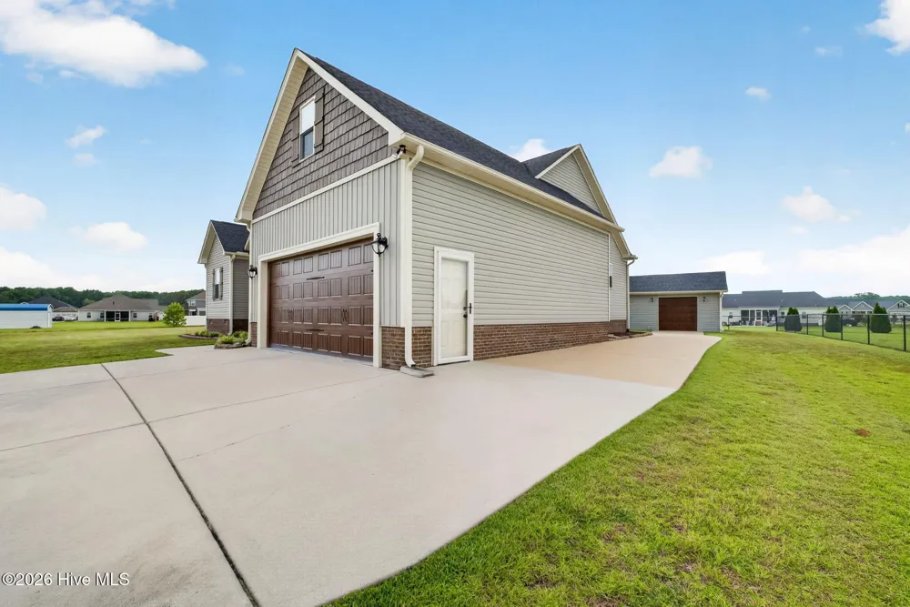 156 Clipper Lane Smithfield, NC 27577