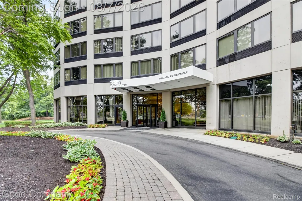 5000 Town Center #1402 Southfield City, MI 48075