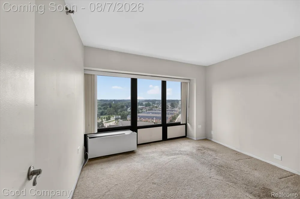5000 Town Center #1402 Southfield City, MI 48075