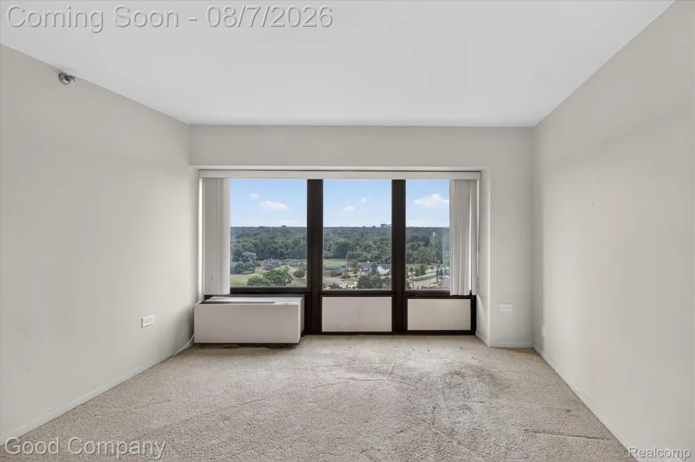 5000 Town Center #1402 Southfield City, MI 48075