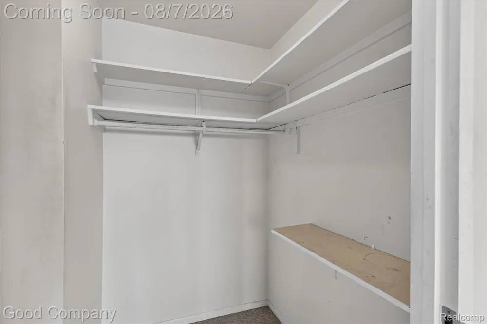5000 Town Center #1402 Southfield City, MI 48075