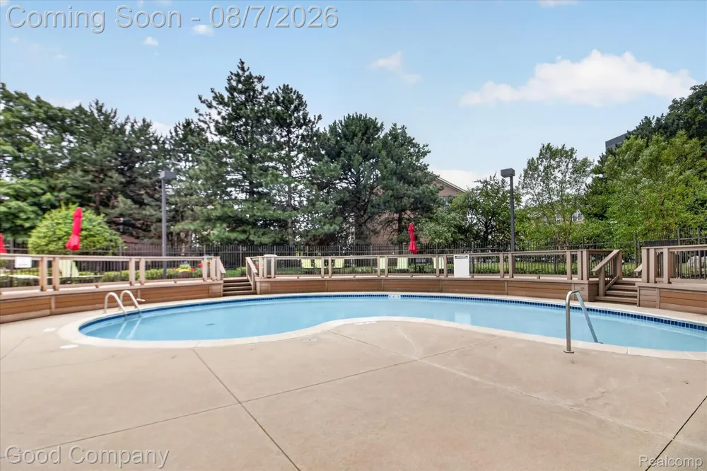 5000 Town Center #1402 Southfield City, MI 48075