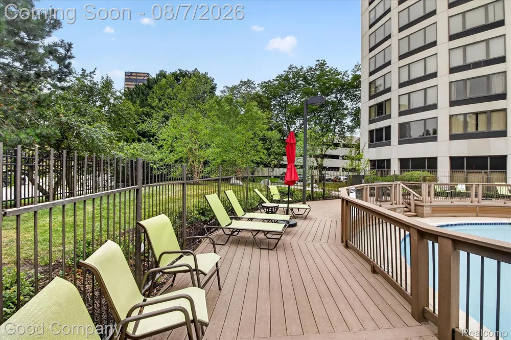 5000 Town Center #1402 Southfield City, MI 48075