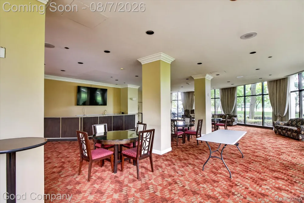 5000 Town Center #1402 Southfield City, MI 48075