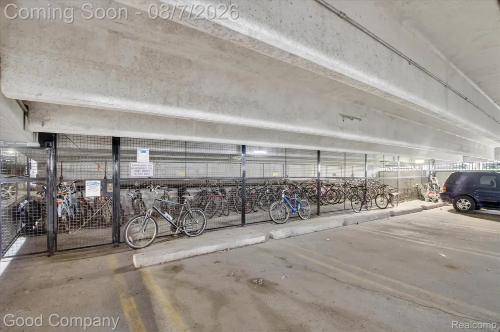 5000 Town Center #1402 Southfield City, MI 48075