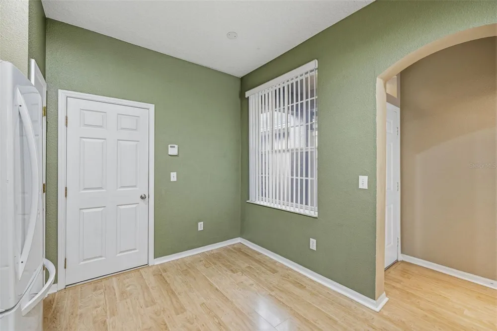 11221 WINDSOR PLACE CIRCLE Tampa, FL 33626