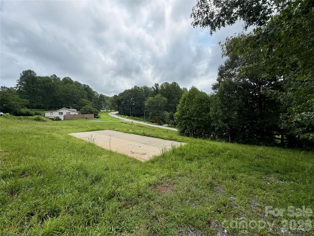 196 Beaman Road E Marion, NC 28752