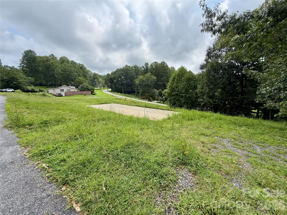 196 Beaman Road E Marion, NC 28752