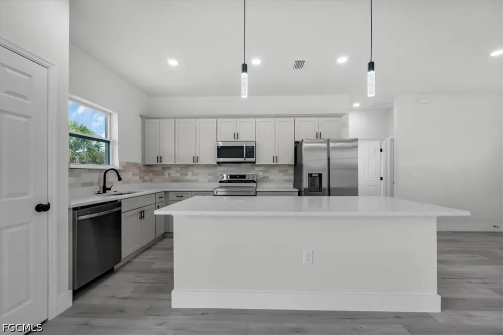 Ponce De Leon Boulevard Sebring, FL 33872