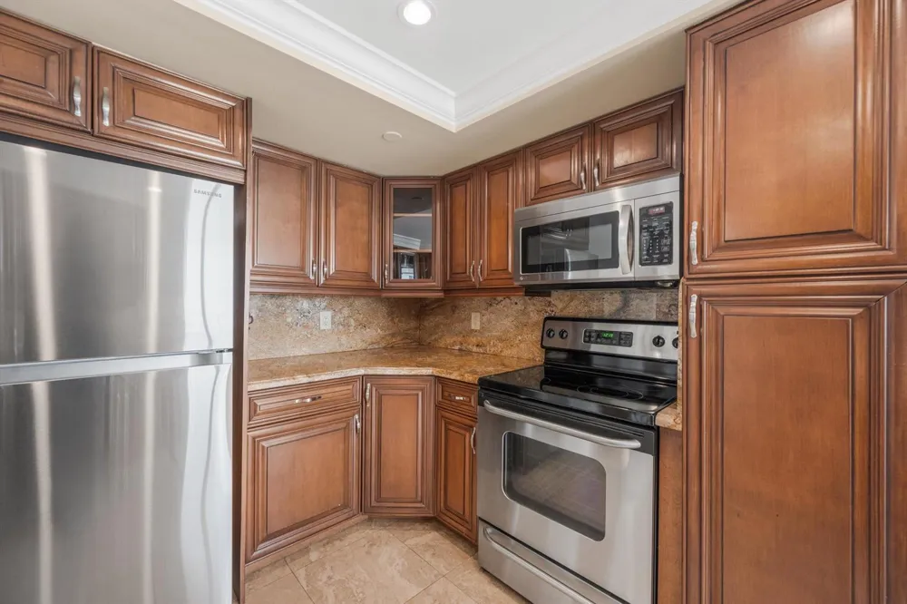 3560 S OCEAN BOULEVARD #607 South Palm Beach, FL 33480