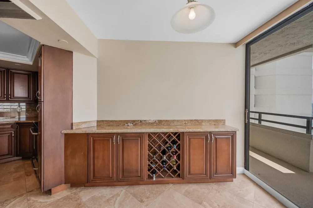 3560 S OCEAN BOULEVARD #607 South Palm Beach, FL 33480
