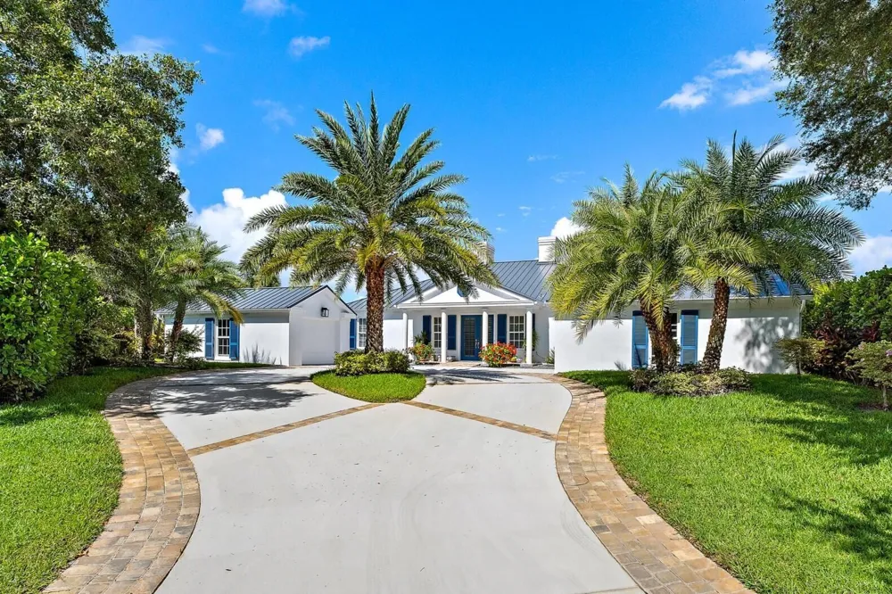 9906 SE Mahogany Way Jupiter, FL 33469