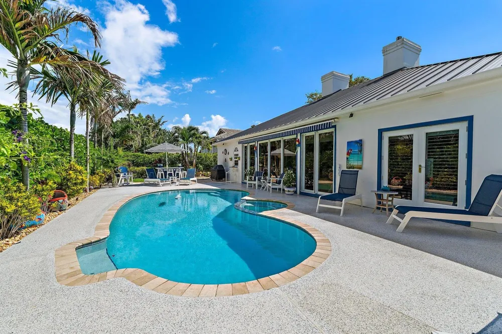 9906 SE Mahogany Way Jupiter, FL 33469