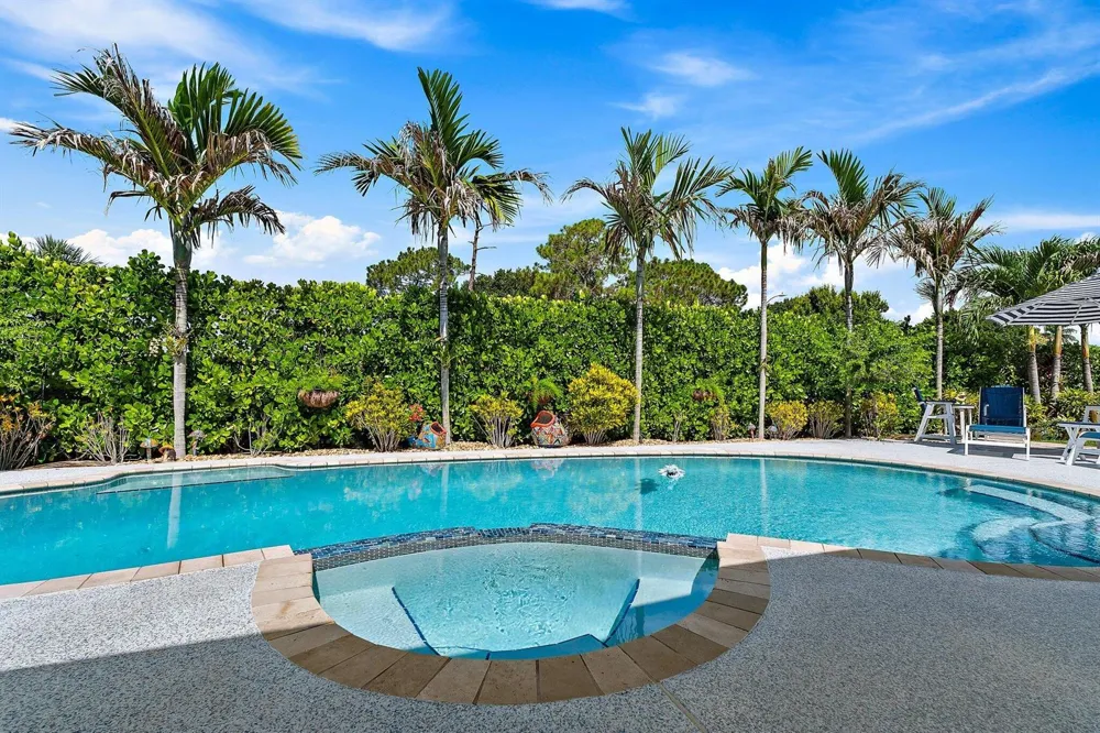 9906 SE Mahogany Way Jupiter, FL 33469